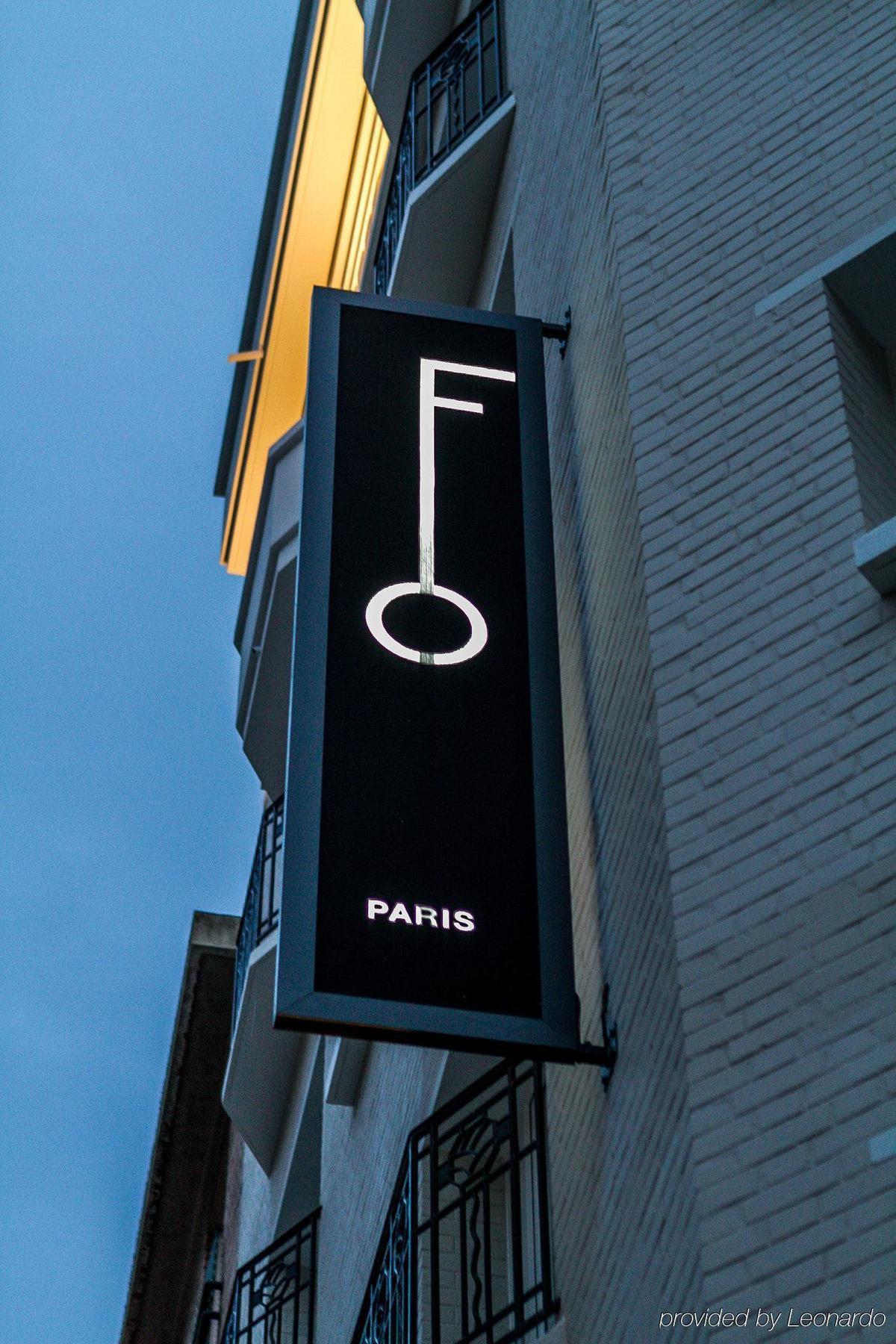 Felicien & 4* Parijs