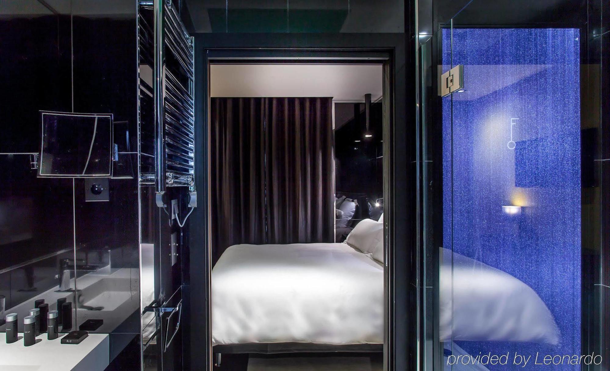 Hotel Felicien & Parijs